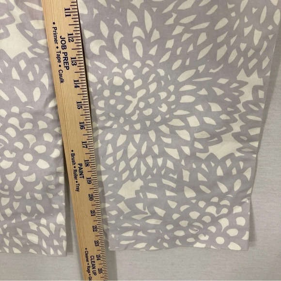 Boden Gray White Abstract Cotton Ankle Pants size 16 Long - Picture 4 of 9